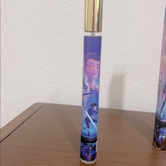 K Pop Demon Hunters Perfume🖤 ~ Huntrix 💜 - Picture 3 of 6